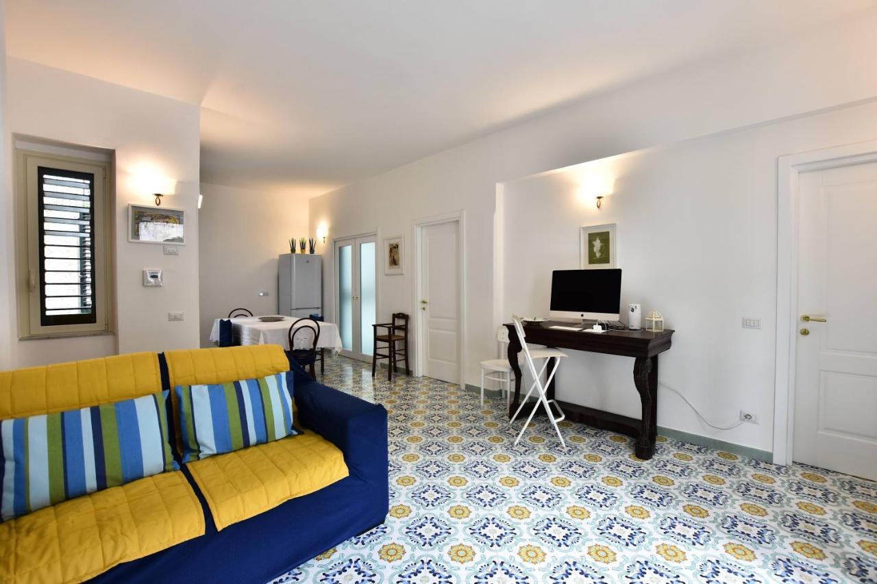 Il Gelsomino Amalfi Bed & Breakfast Ngoại thất bức ảnh